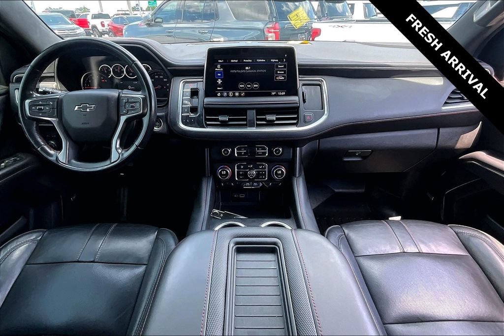 Used 2021 Chevrolet Suburban RST AWD/4WD image 5