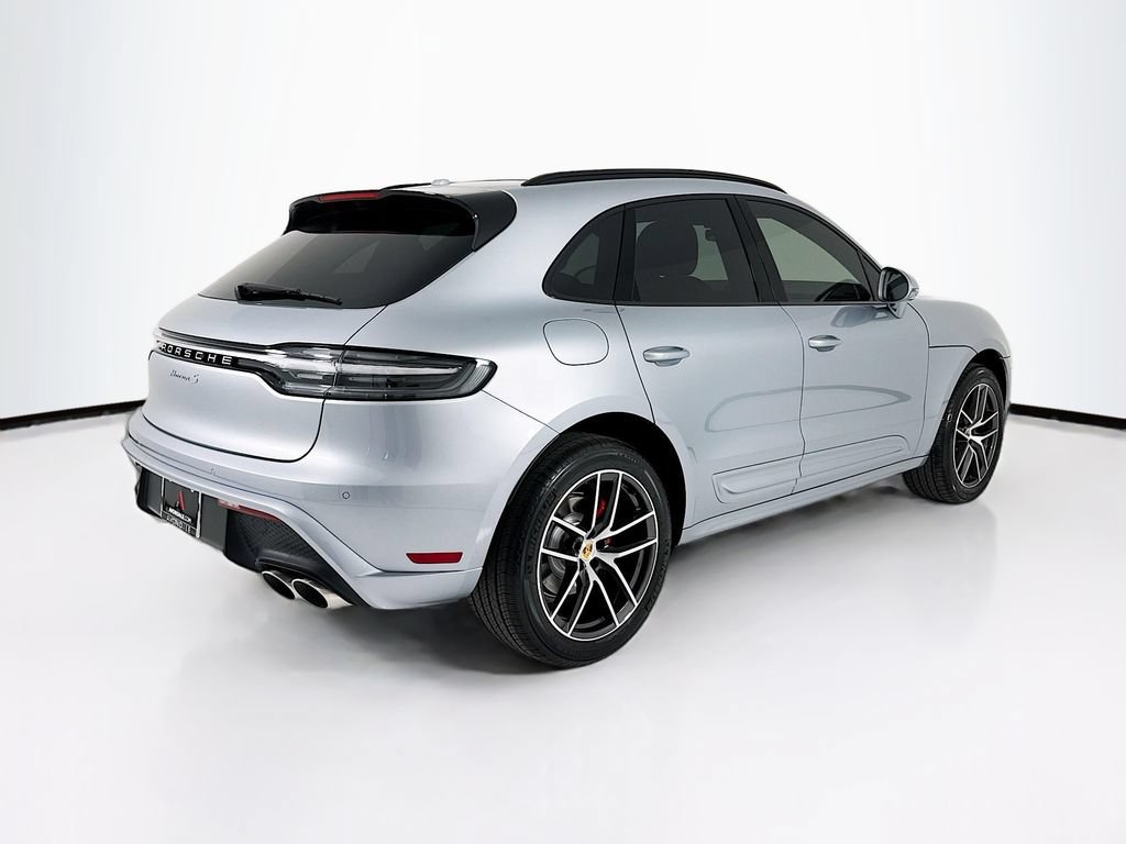New 2026 Porsche Macan S AWD/4WD image 9