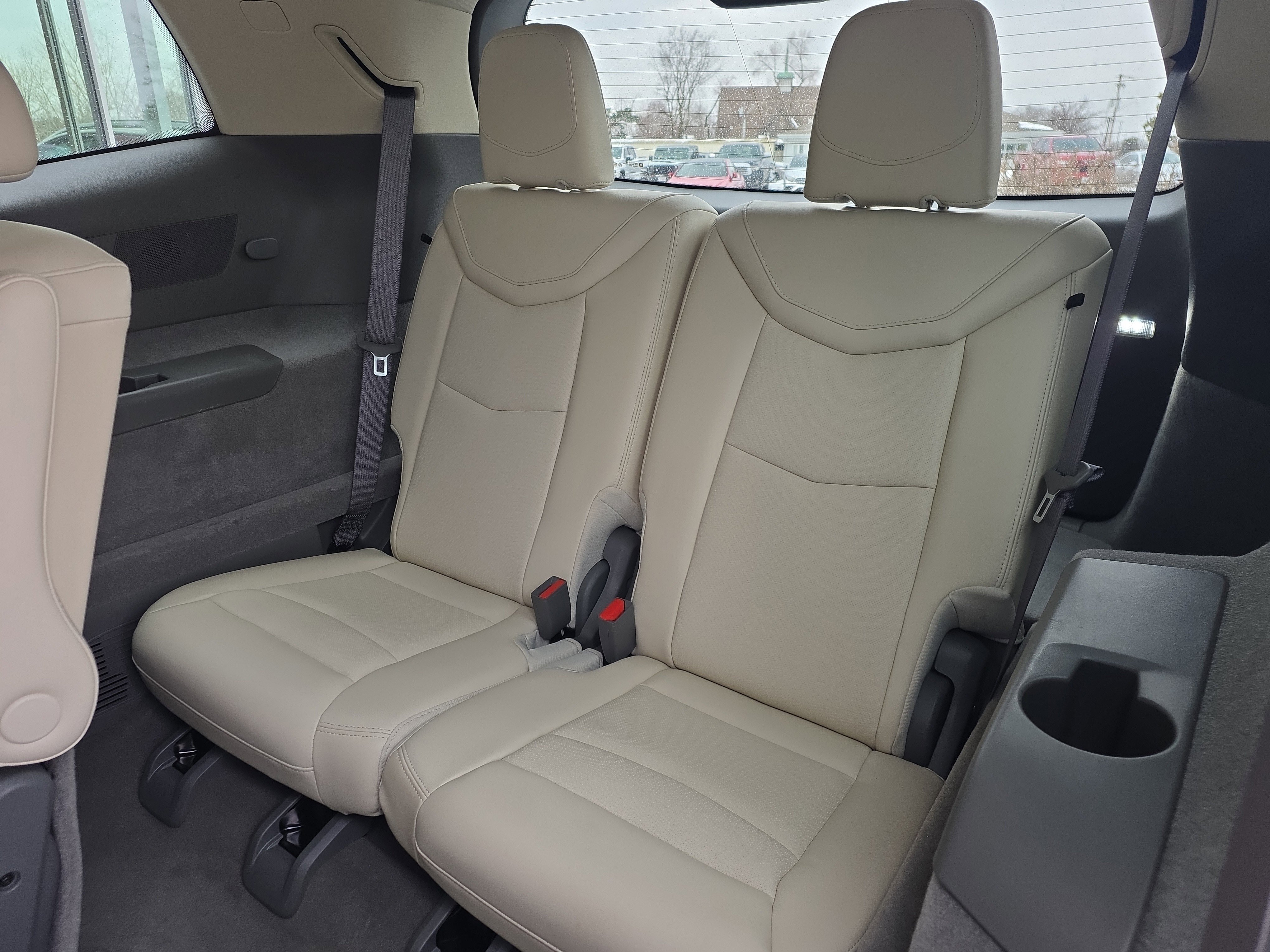 Certified 2025 Cadillac XT6 Premium Luxury image 38