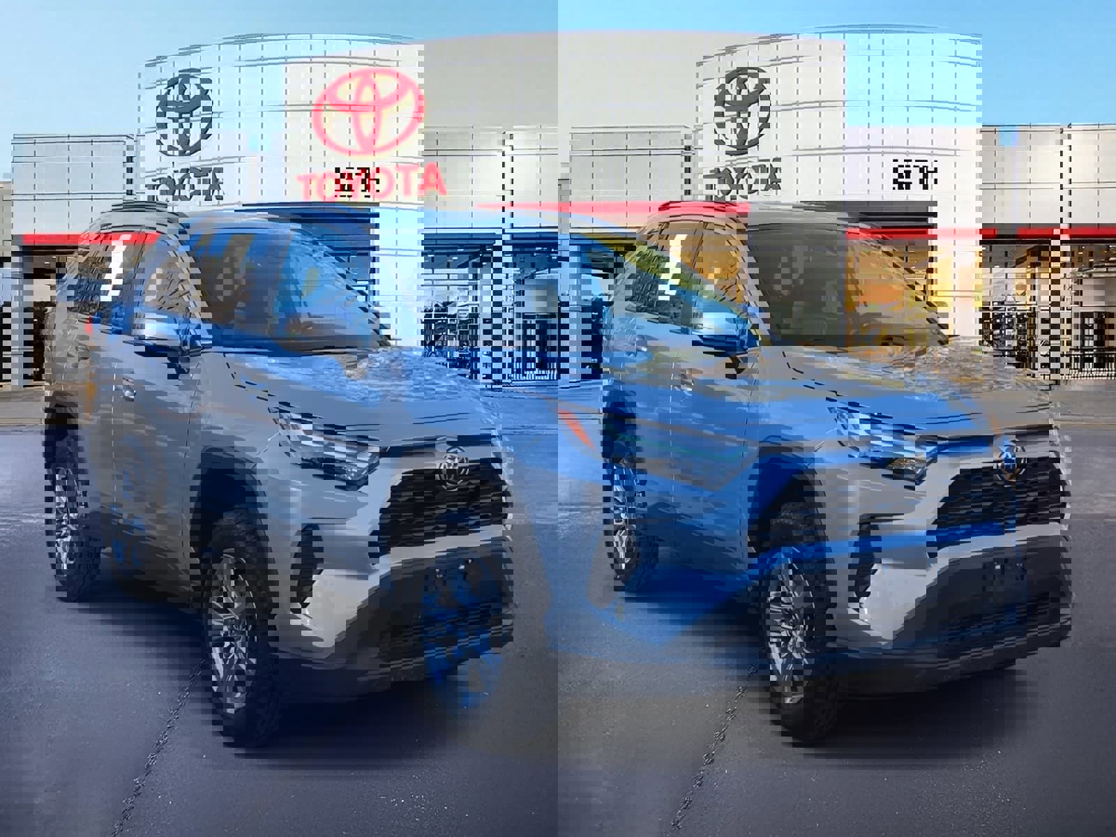 Used 2024 Toyota RAV4 XLE image 3