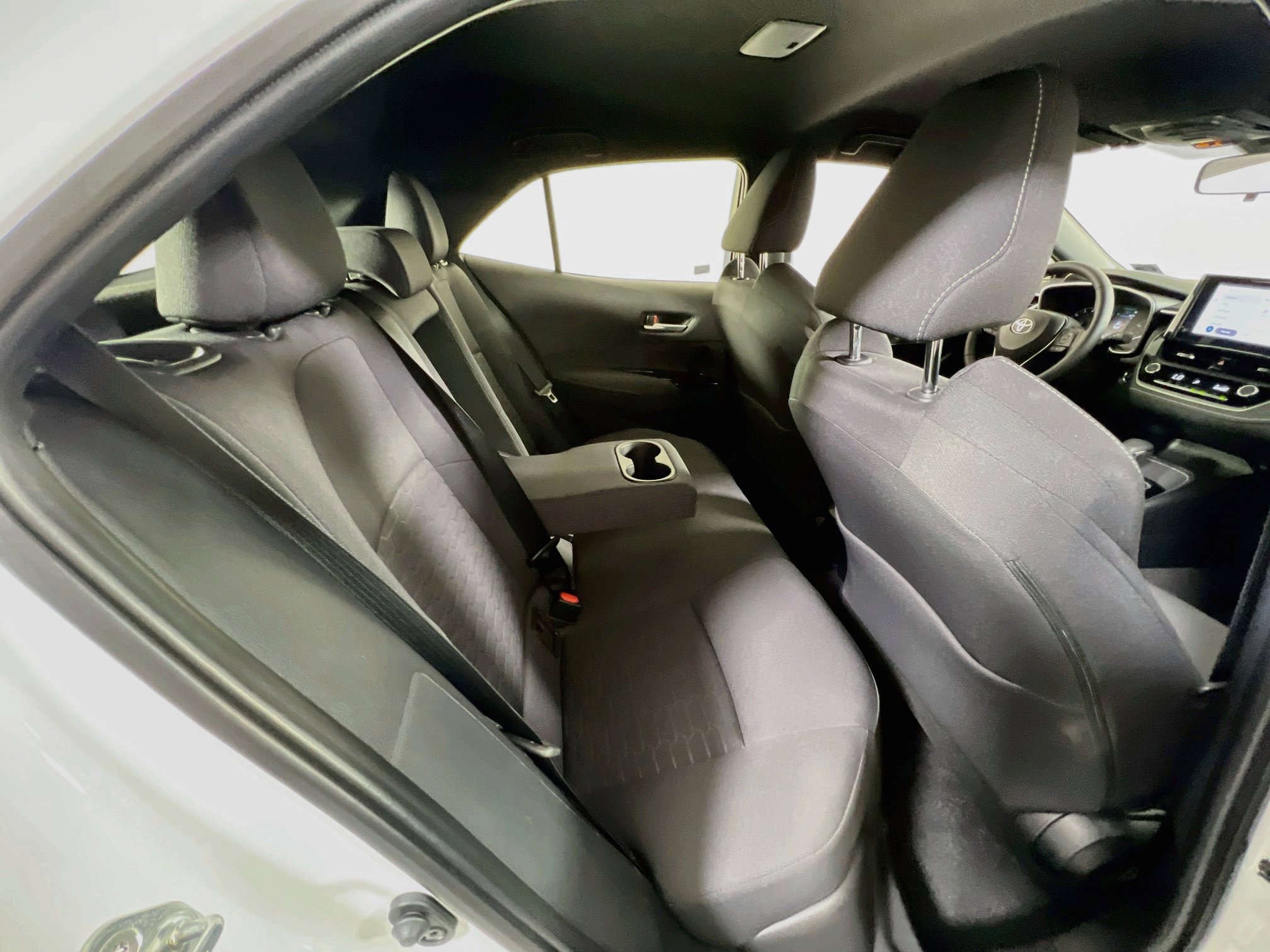 Used 2024 Toyota Corolla SE image 24