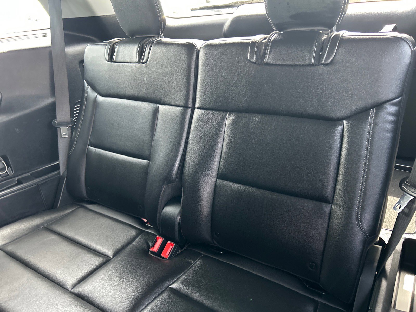 Certified 2020 Ford Explorer XLT w/ Equipment Group 202A AWD/4WD image 12