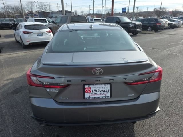 Certified 2025 Toyota Camry SE image 5