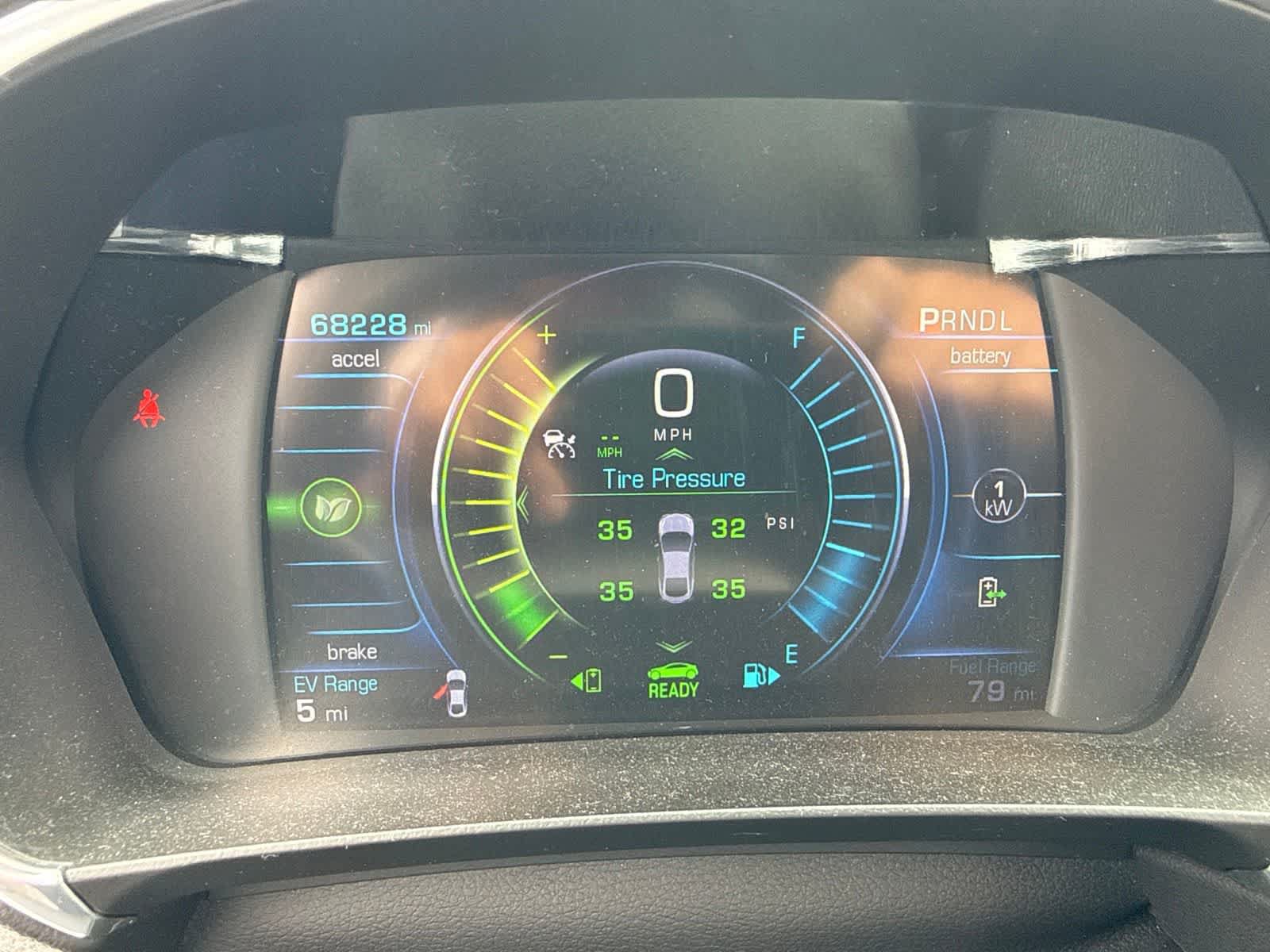 Used 2017 Chevrolet Volt Premier w/ Driver Confidence II Package FWD image 25