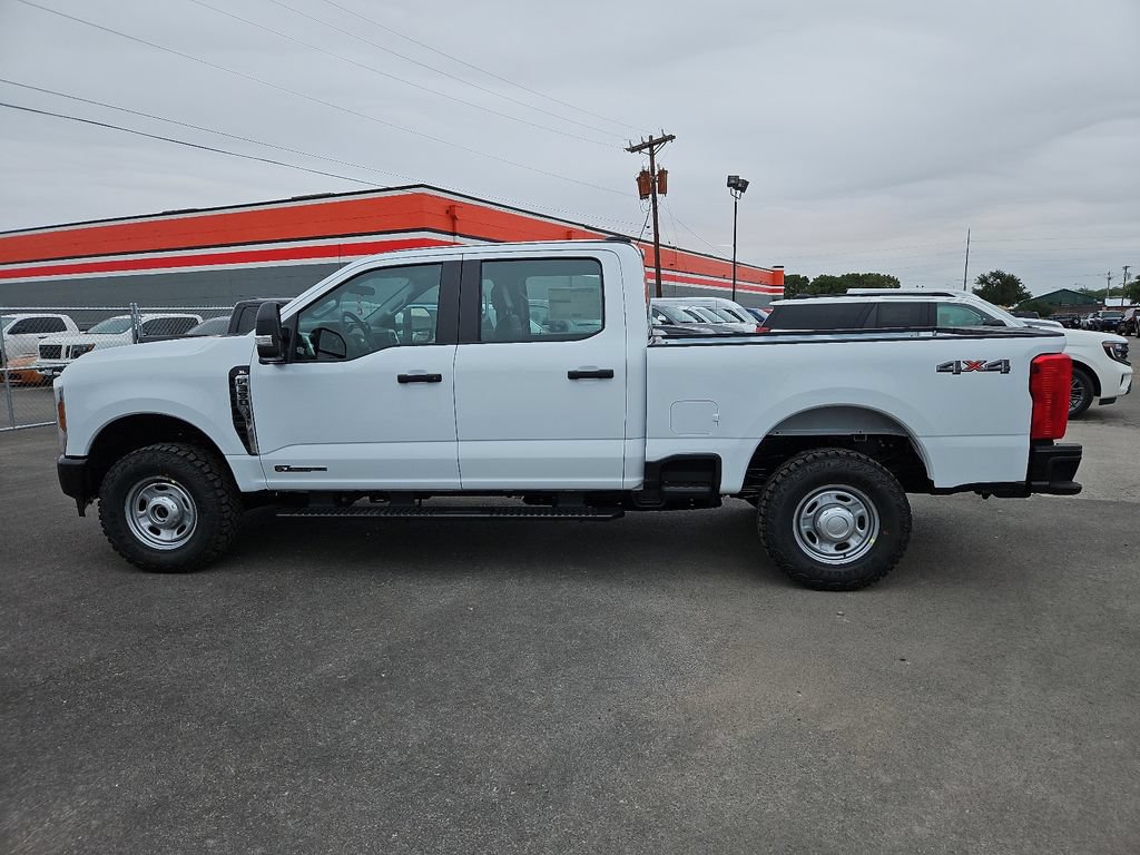 New 2026 Ford F350 XL w/ XL Off-Road Package AWD/4WD image 7