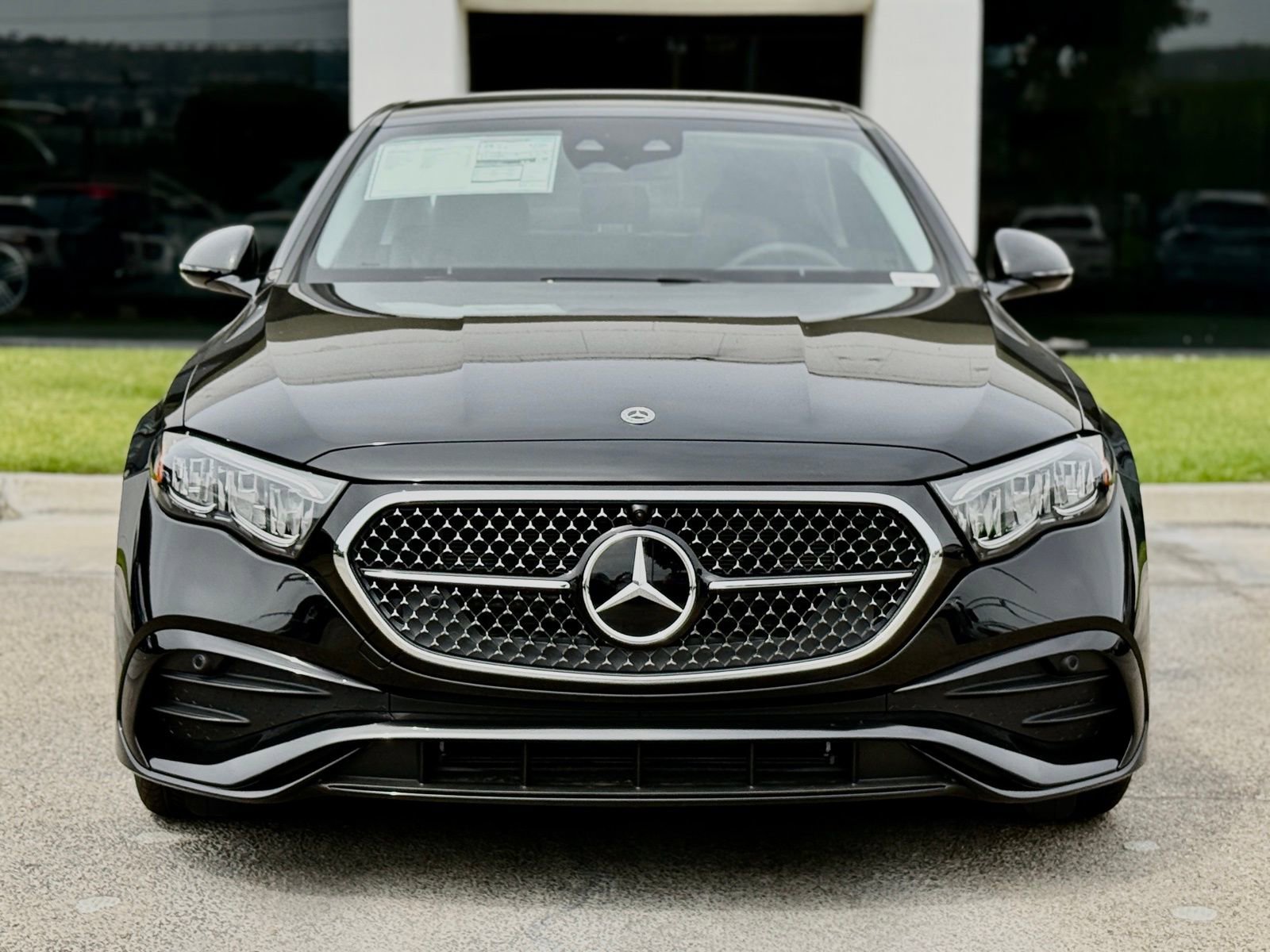 New 2026 Mercedes-Benz E 450 4MATIC Sedan image 7