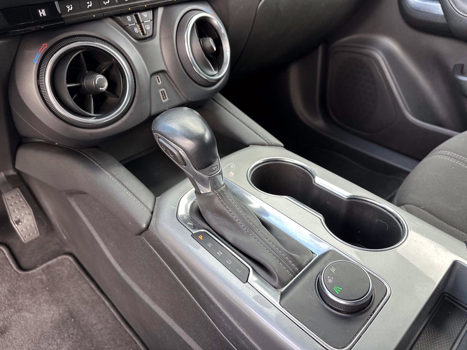 Used 2020 Chevrolet Blazer LT image 27