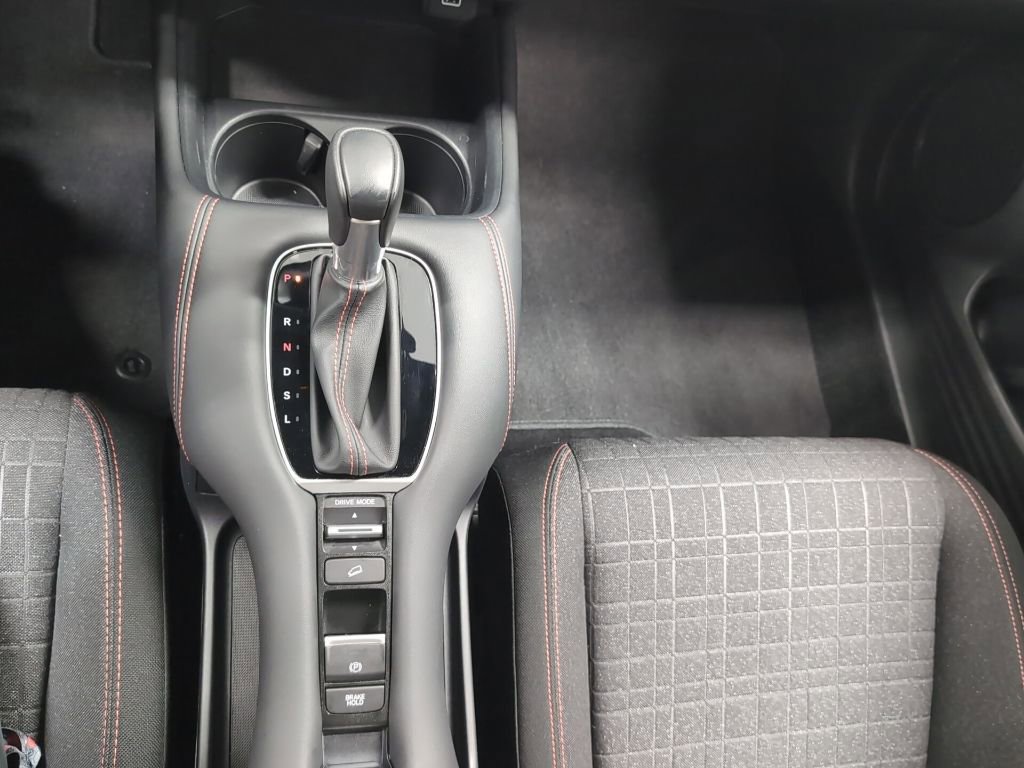 Used 2024 Honda HR-V Sport image 16