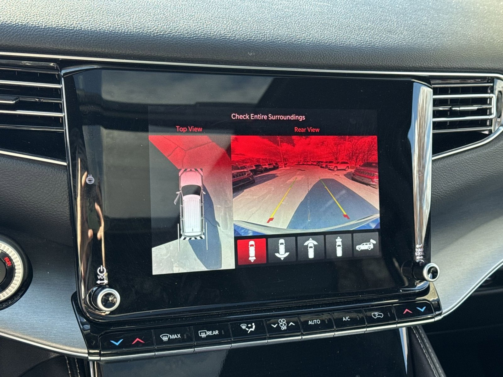 Used 2023 Jeep Wagoneer Series II w/ Convenience Group I image 26