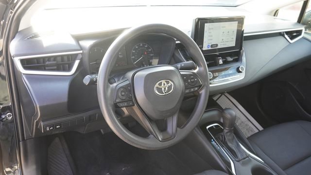 Used 2023 Toyota Corolla LE image 15