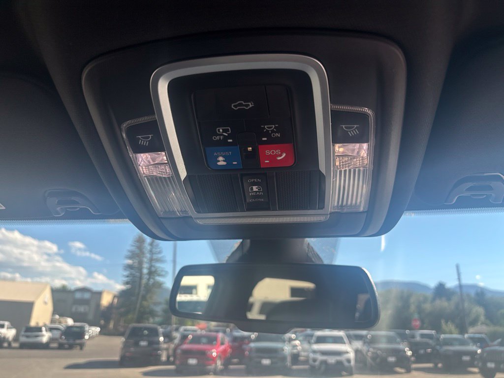 Used 2021 RAM 2500 Limited AWD/4WD image 22