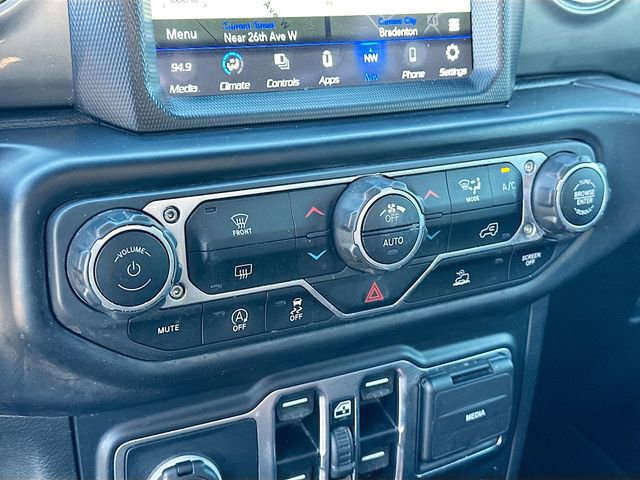 Used 2021 Jeep Gladiator Overland image 16