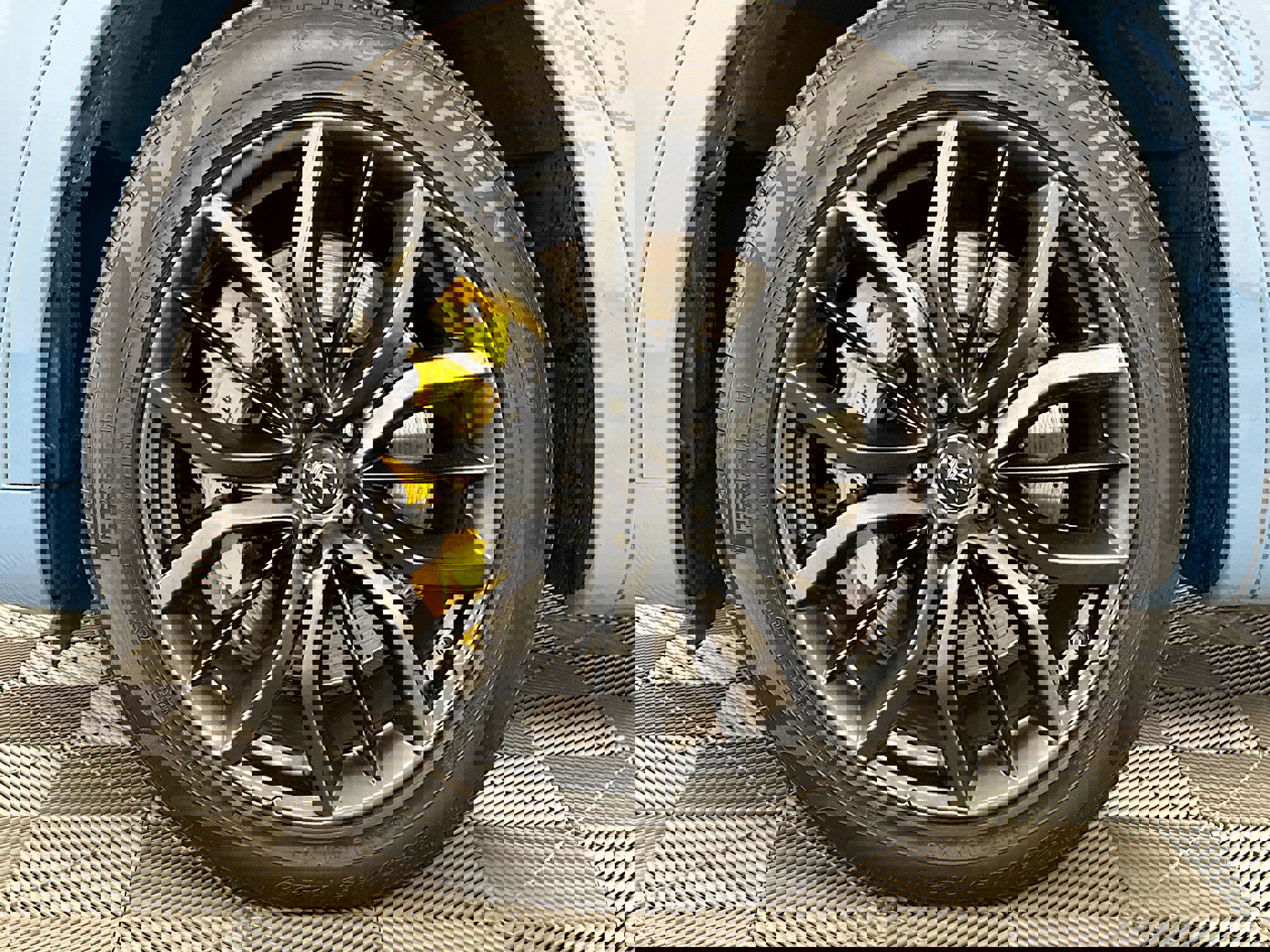 Used 2023 Maserati Levante Modena image 35