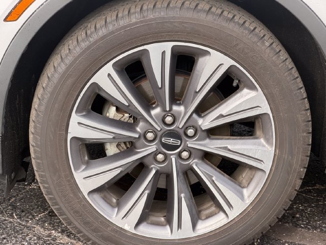 Used 2020 Lincoln Corsair Reserve w/ Equipment Group 201A AWD/4WD image 18