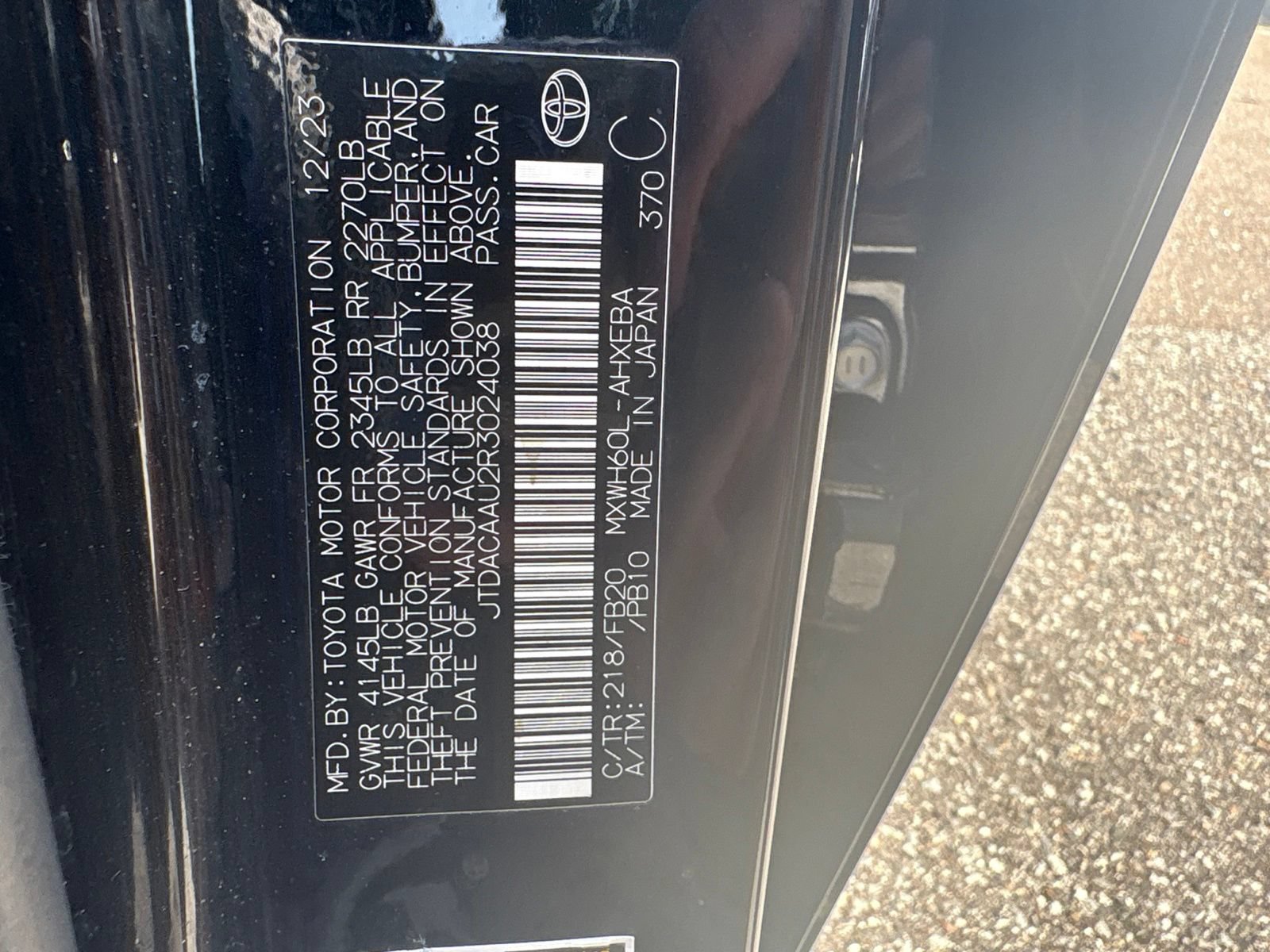 Used 2024 Toyota Prius LE FWD image 11