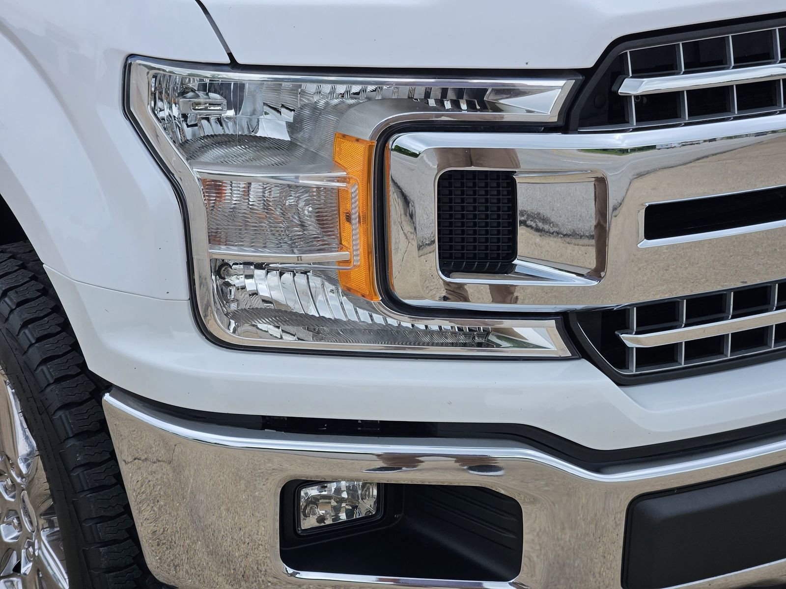 Used 2018 Ford F150 XLT w/ Equipment Group 301A Mid AWD/4WD image 10