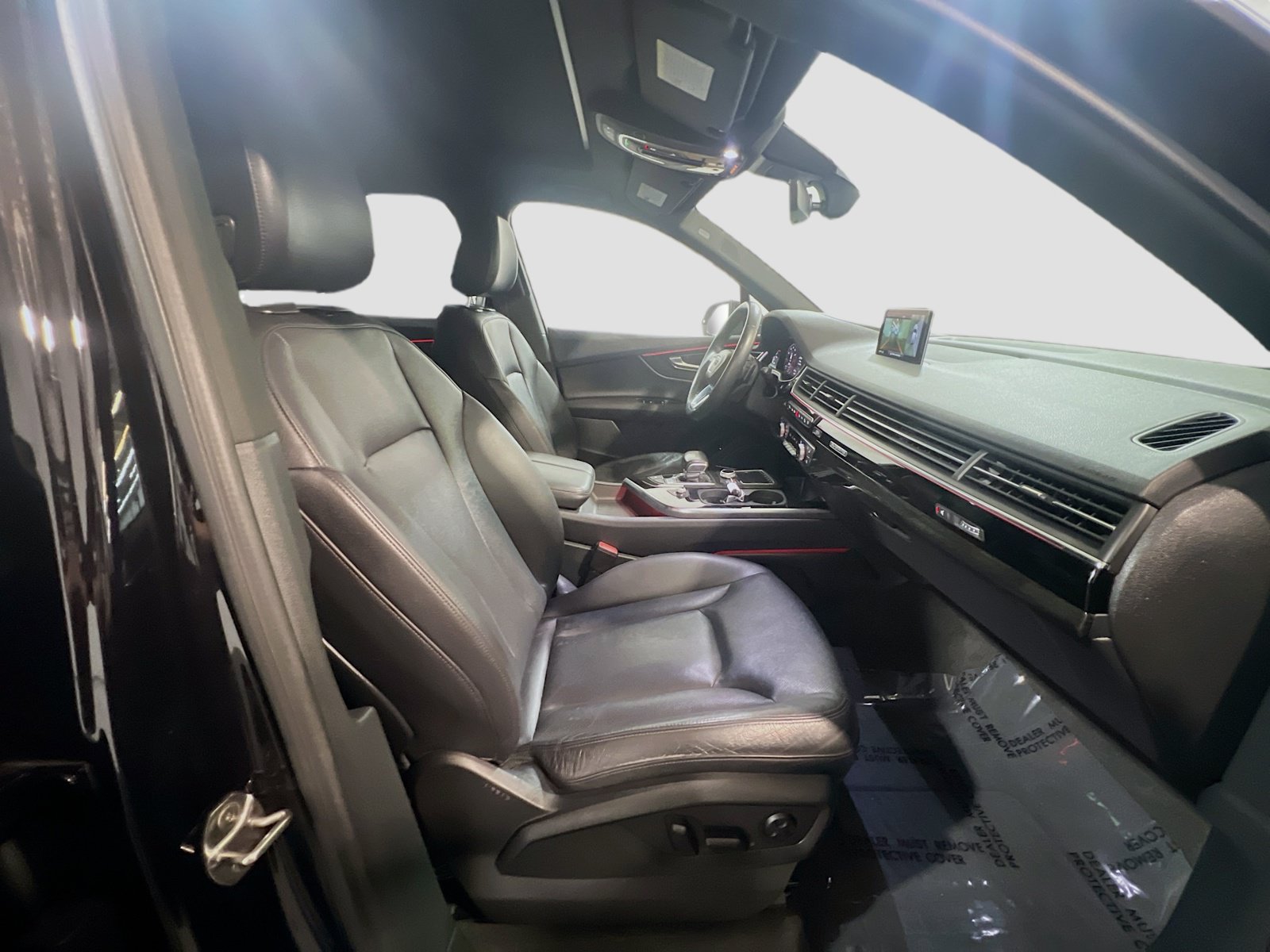 Used 2019 Audi Q7 3.0T Prestige w/ Prestige Package AWD/4WD image 23