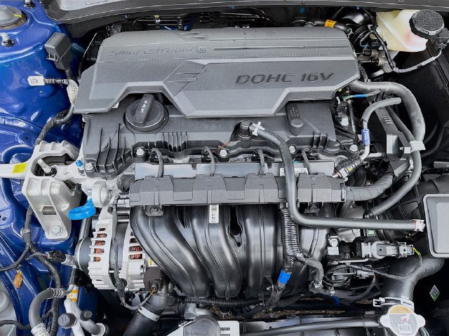 New 2026 Hyundai Elantra SEL Sport Premium FWD image 31