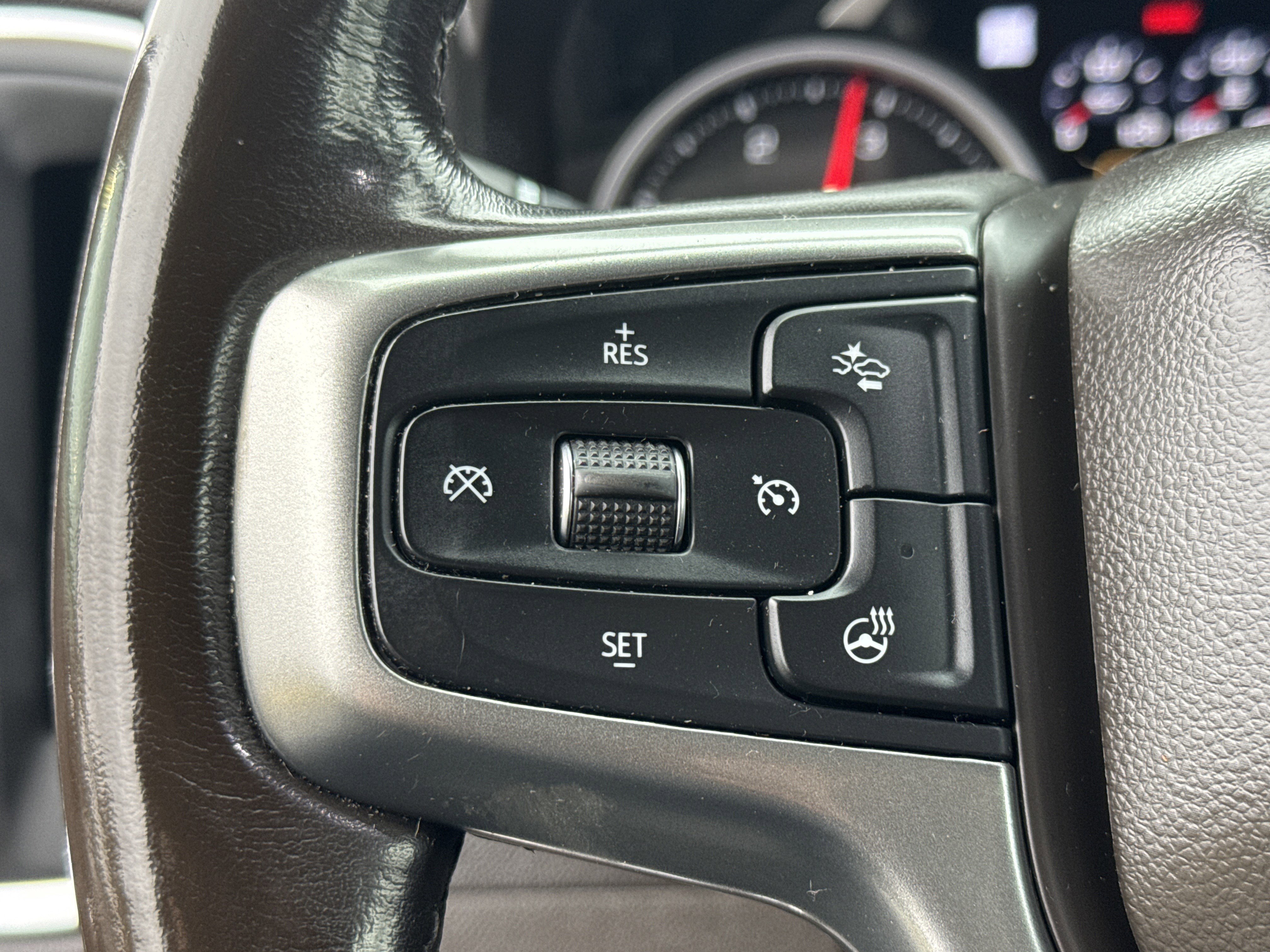 Used 2021 Chevrolet Silverado 3500 LTZ w/ LTZ Premium Package image 20