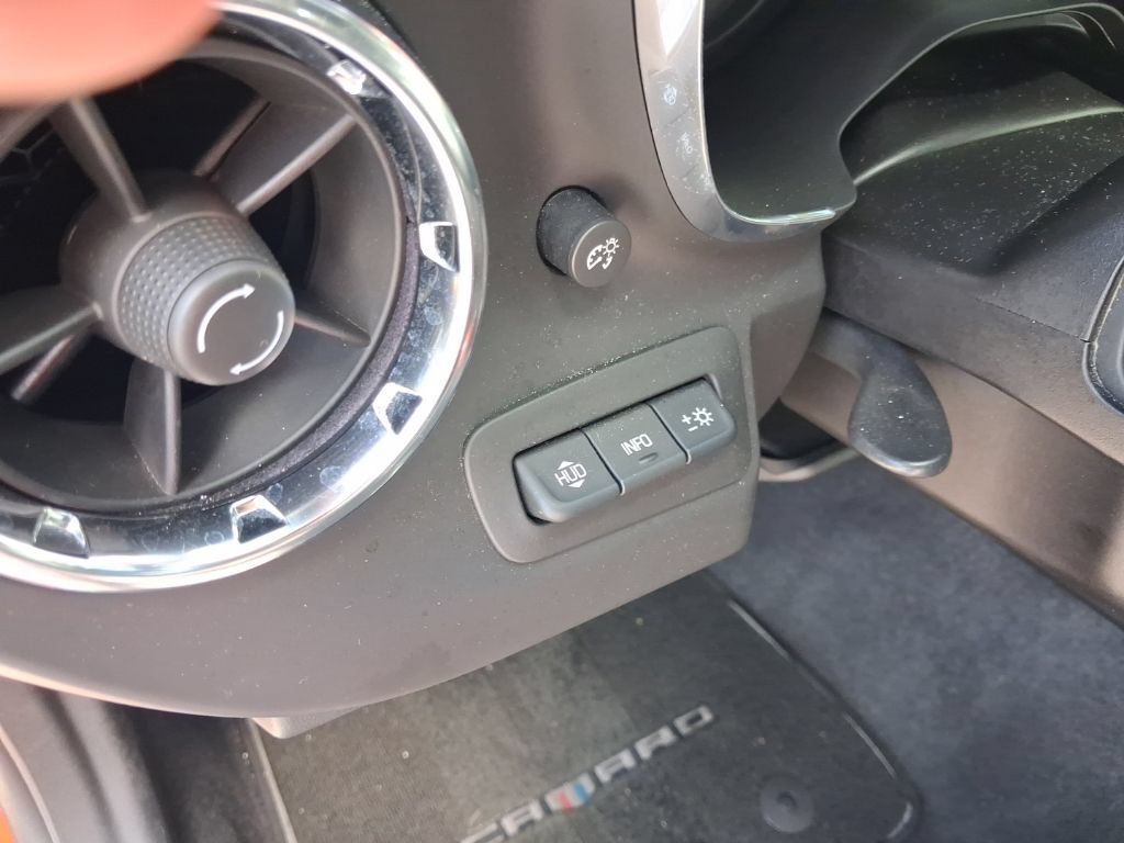 Used 2019 Chevrolet Camaro LT RWD image 28