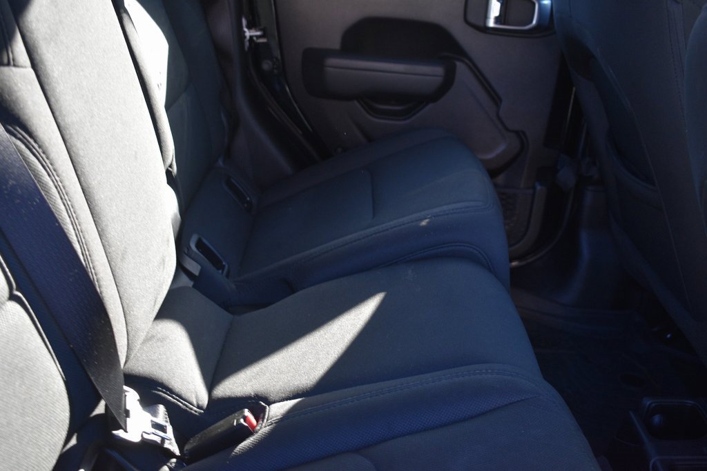 Used 2022 Jeep Gladiator Sport image 27