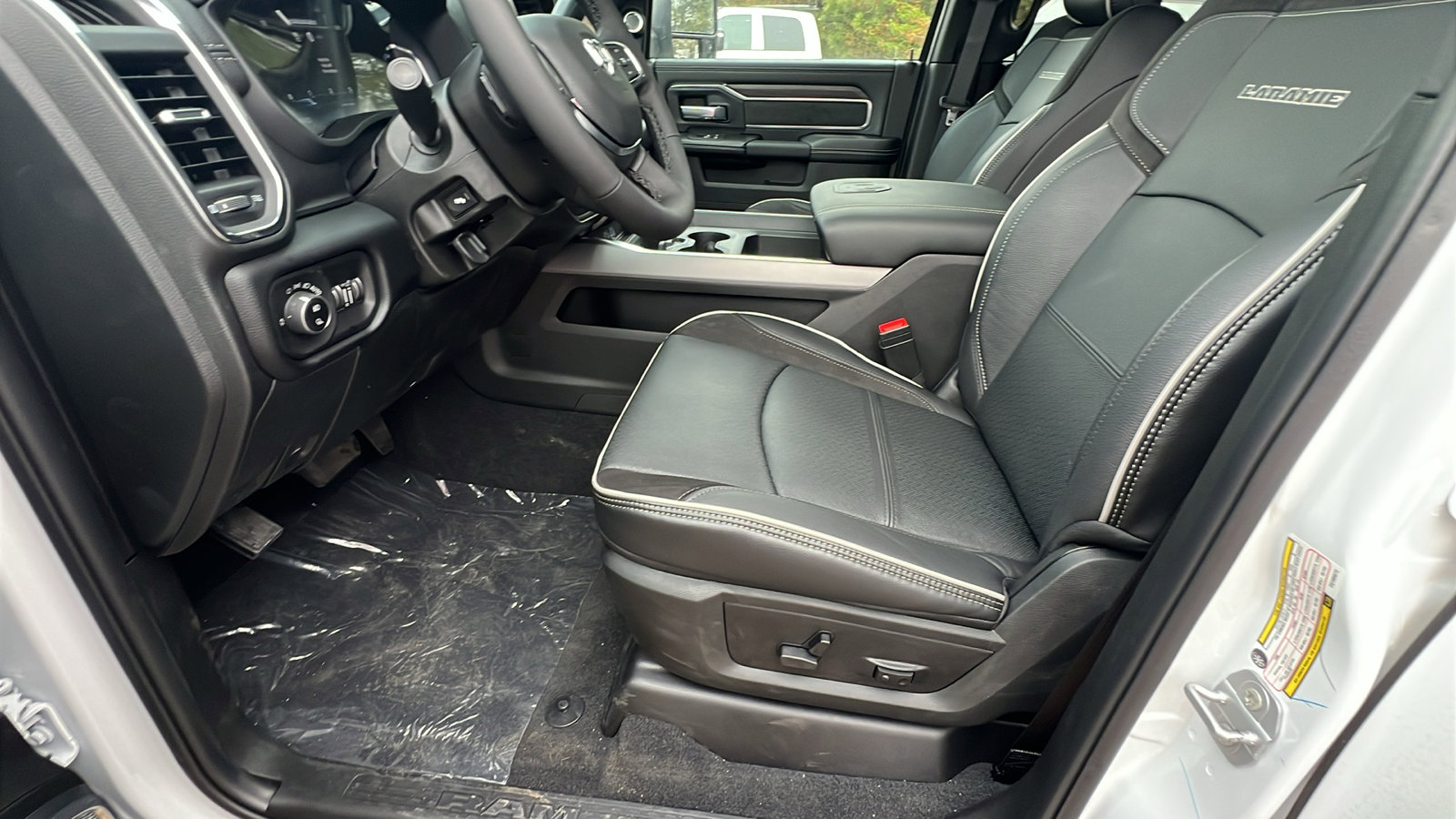 New 2026 RAM 3500 Laramie image 16