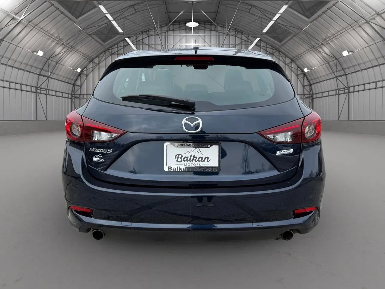 Used 2017 MAZDA MAZDA3 Touring image 5