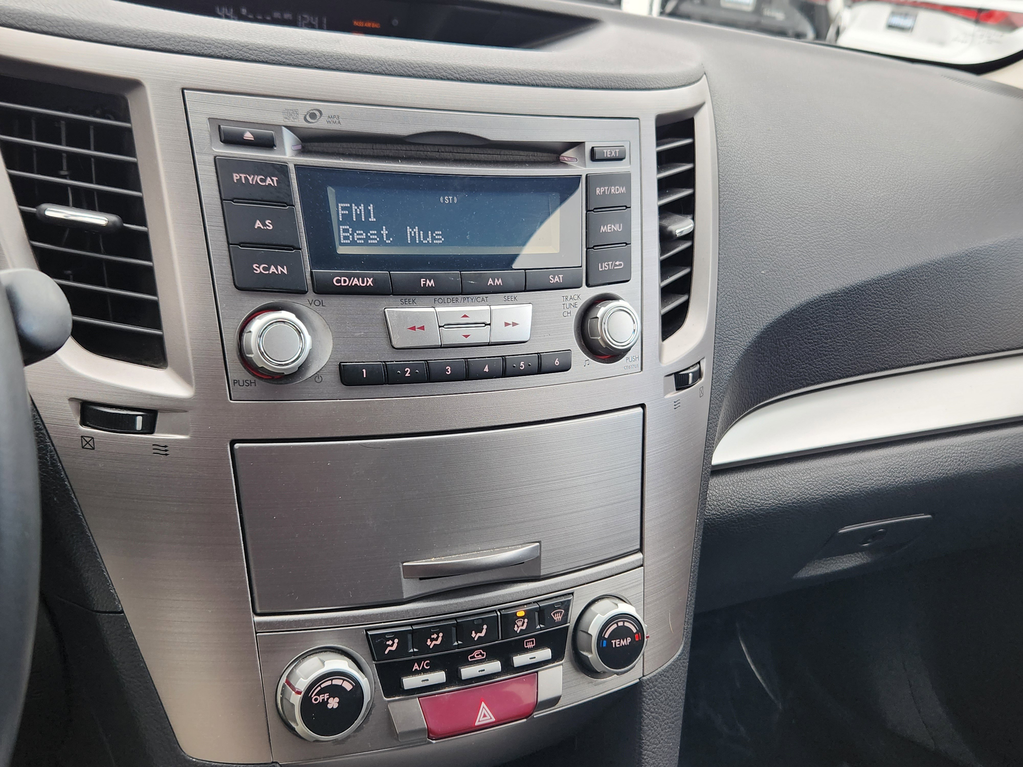 Used 2013 Subaru Outback 2.5i Premium w/ Popular Pkg 1B image 10