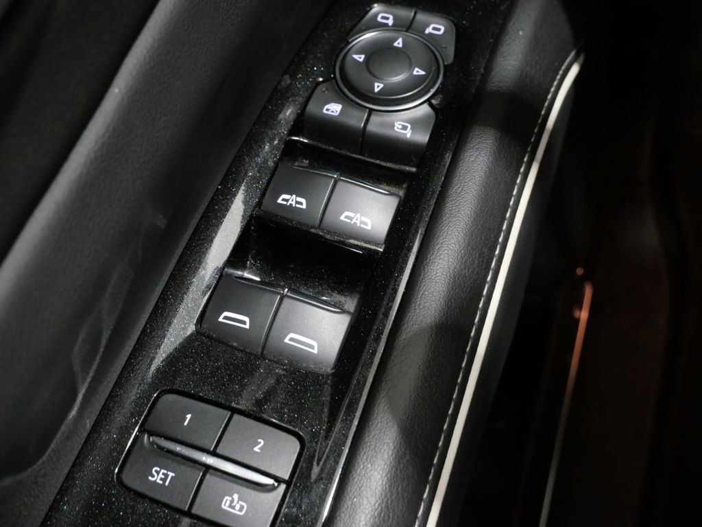 Used 2023 Cadillac Escalade Sport image 13