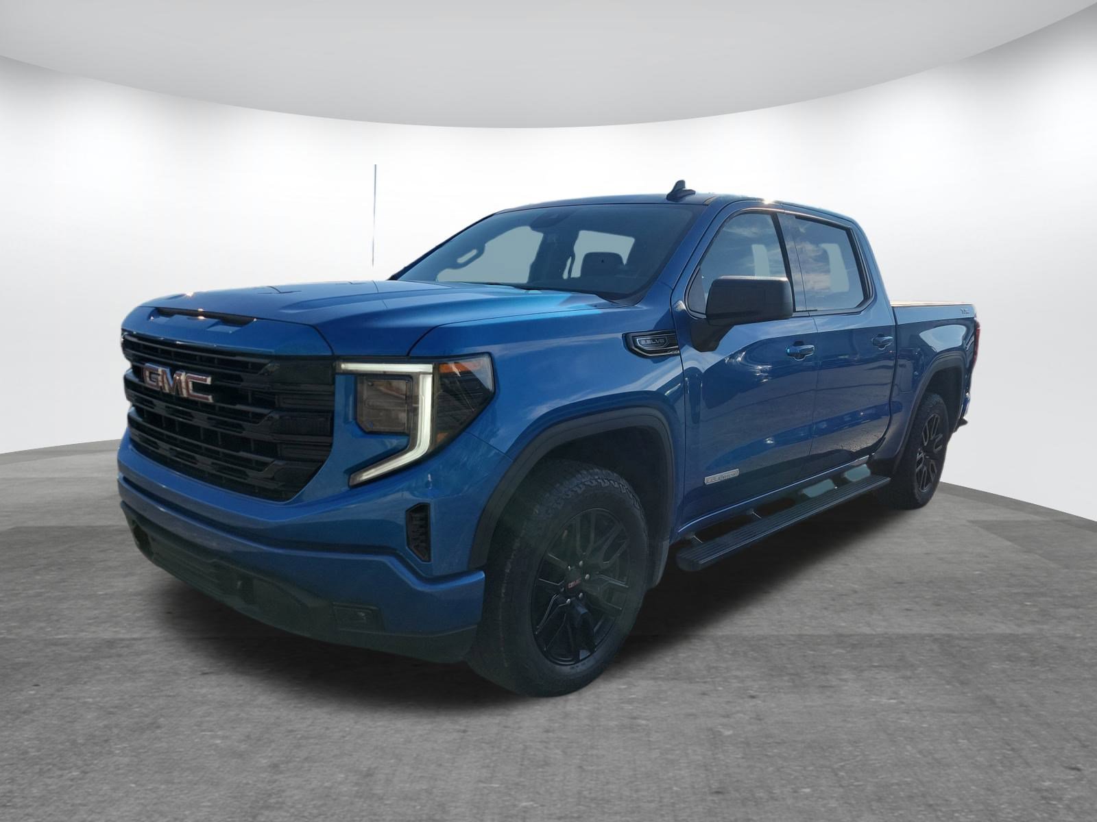 Used 2024 GMC Sierra 1500 Elevation w/ X31 Off-Road Package image 23