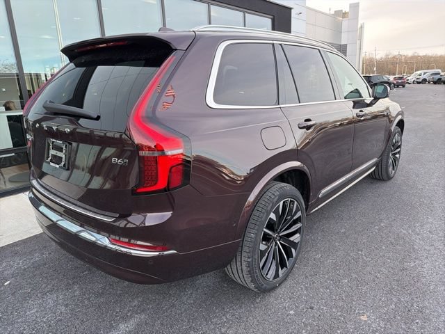New 2026 Volvo XC90 B6 Plus w/ Protection Package Premier AWD/4WD image 3