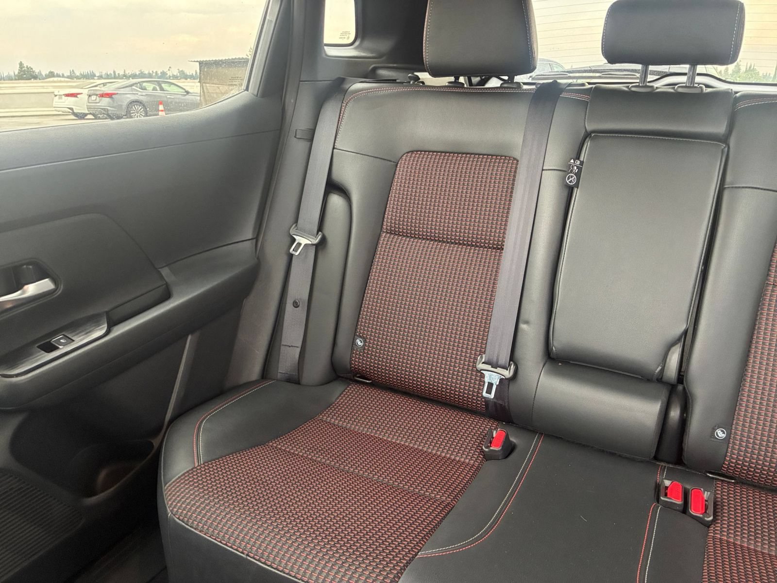Used 2026 Nissan Kicks SR AWD/4WD image 37