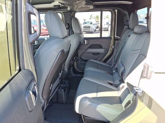 New 2025 Jeep Gladiator Mojave image 5