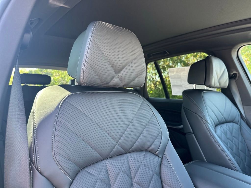 New 2026 BMW X5 xDrive40i w/ M Sport Package AWD/4WD image 28