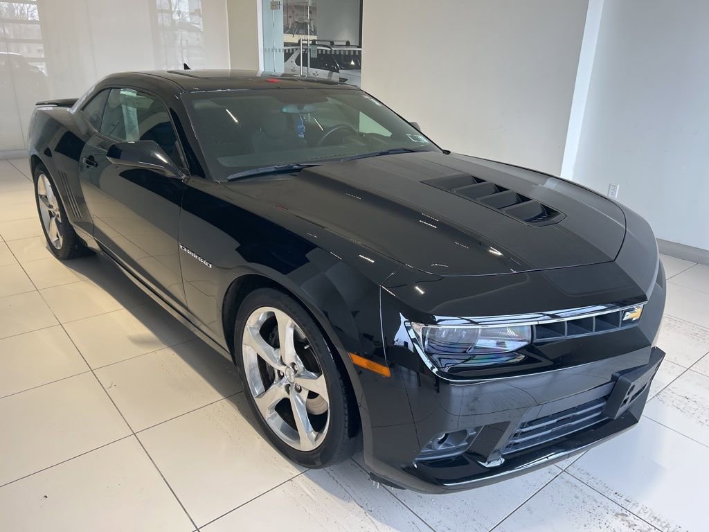 Used 2014 Chevrolet Camaro SS w/ RS Package image 15