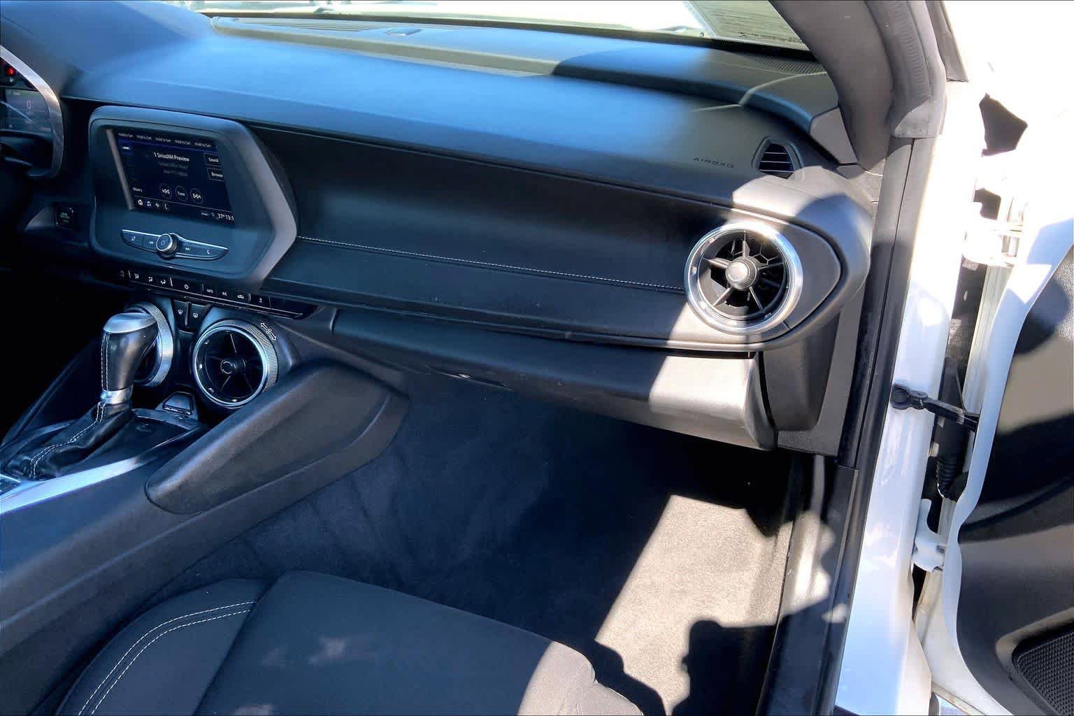Used 2019 Chevrolet Camaro LT RWD image 14