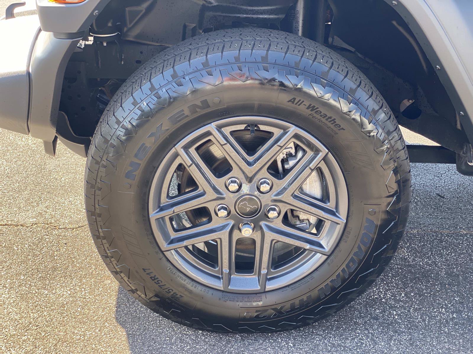 Used 2024 Jeep Wrangler Unlimited Sport AWD/4WD image 11
