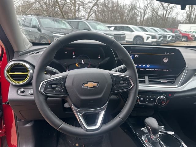 New 2026 Chevrolet Trax LT w/ Driver Confidence Package FWD image 15