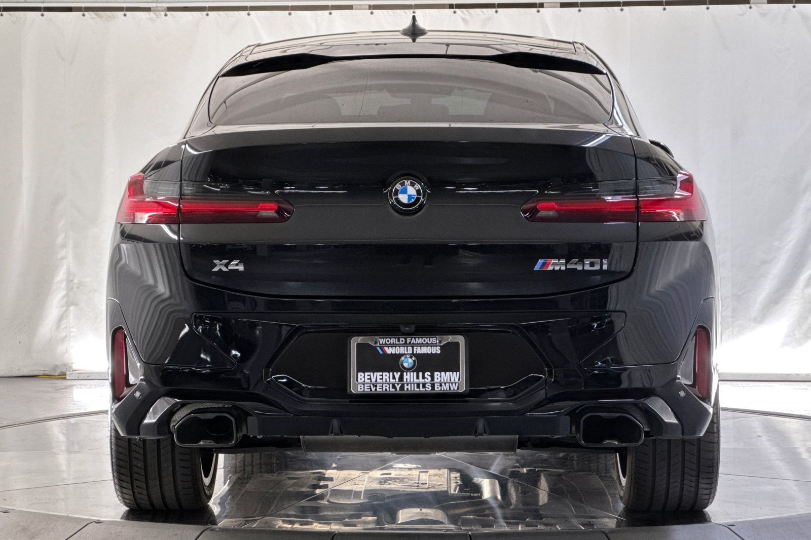 Certified 2025 BMW X4 M40i w/ Premium Package AWD/4WD image 9