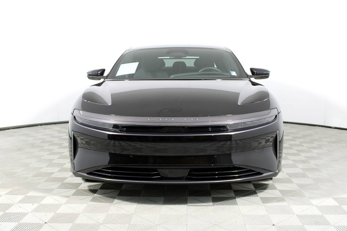 Used 2024 Lucid Air Pure image 33