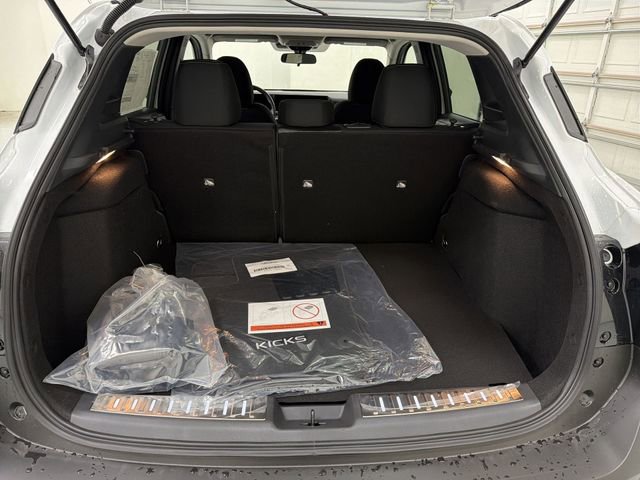 New 2026 Nissan Kicks SV w/ SV Premium Package image 15