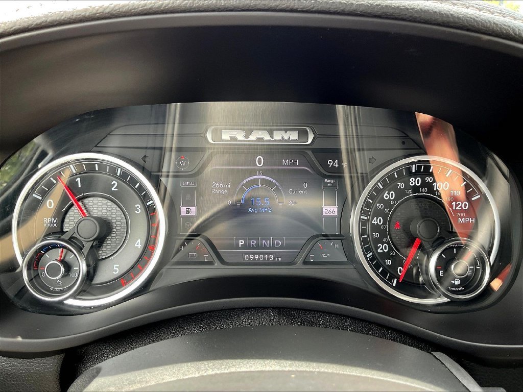 Used 2022 RAM 2500 Laramie AWD/4WD image 16
