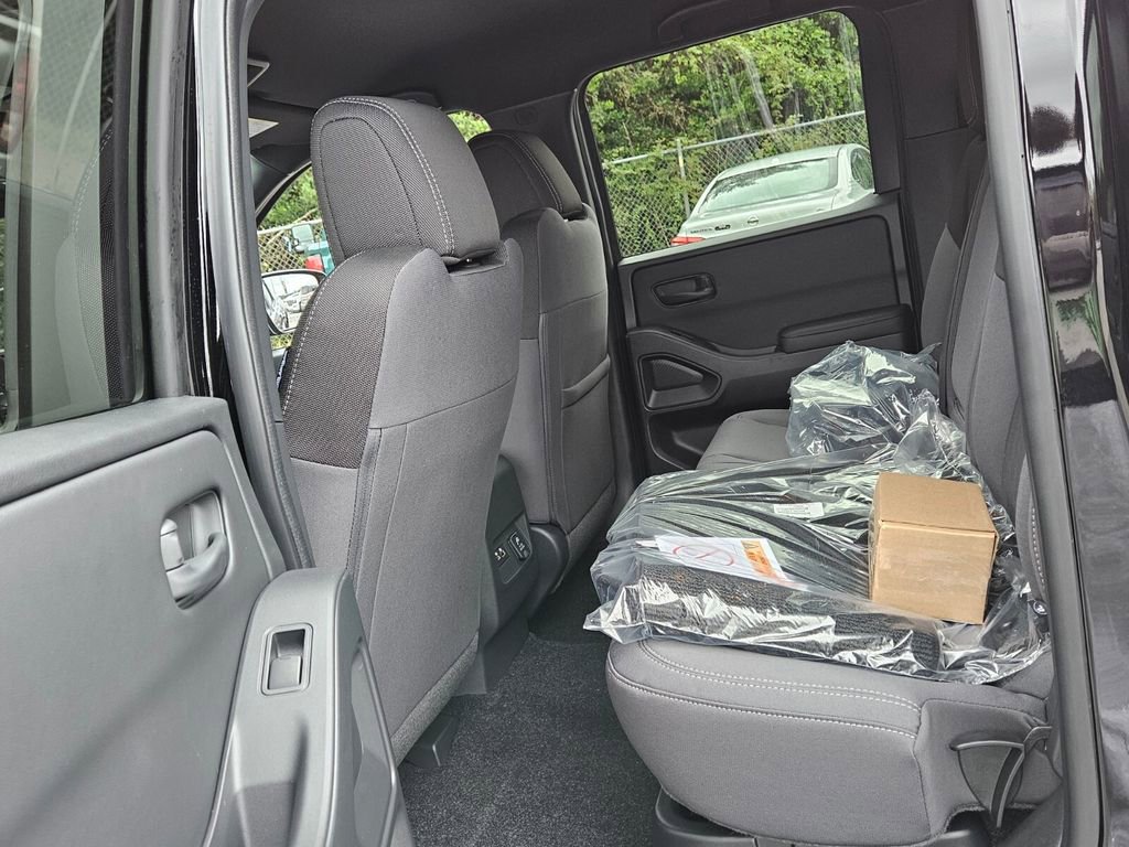 New 2026 Nissan Frontier SV w/ SV Convenience Package image 6