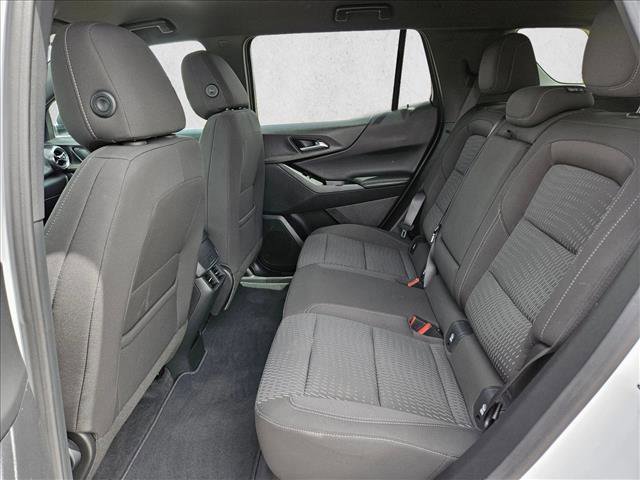 Used 2026 Chevrolet Equinox LT AWD/4WD image 23