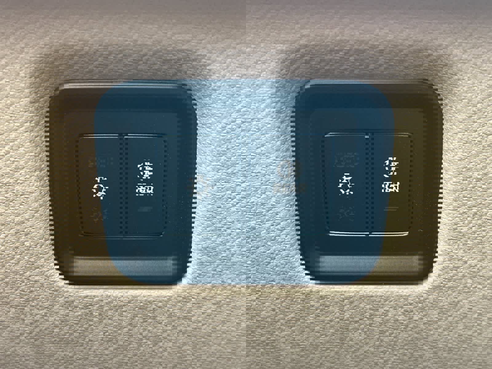 New 2026 Porsche Cayenne image 31