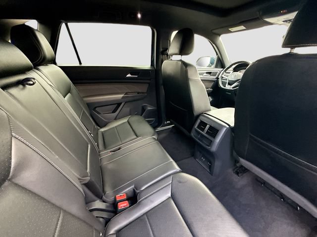 Used 2022 Volkswagen Atlas Cross Sport SEL R-Line AWD/4WD image 26