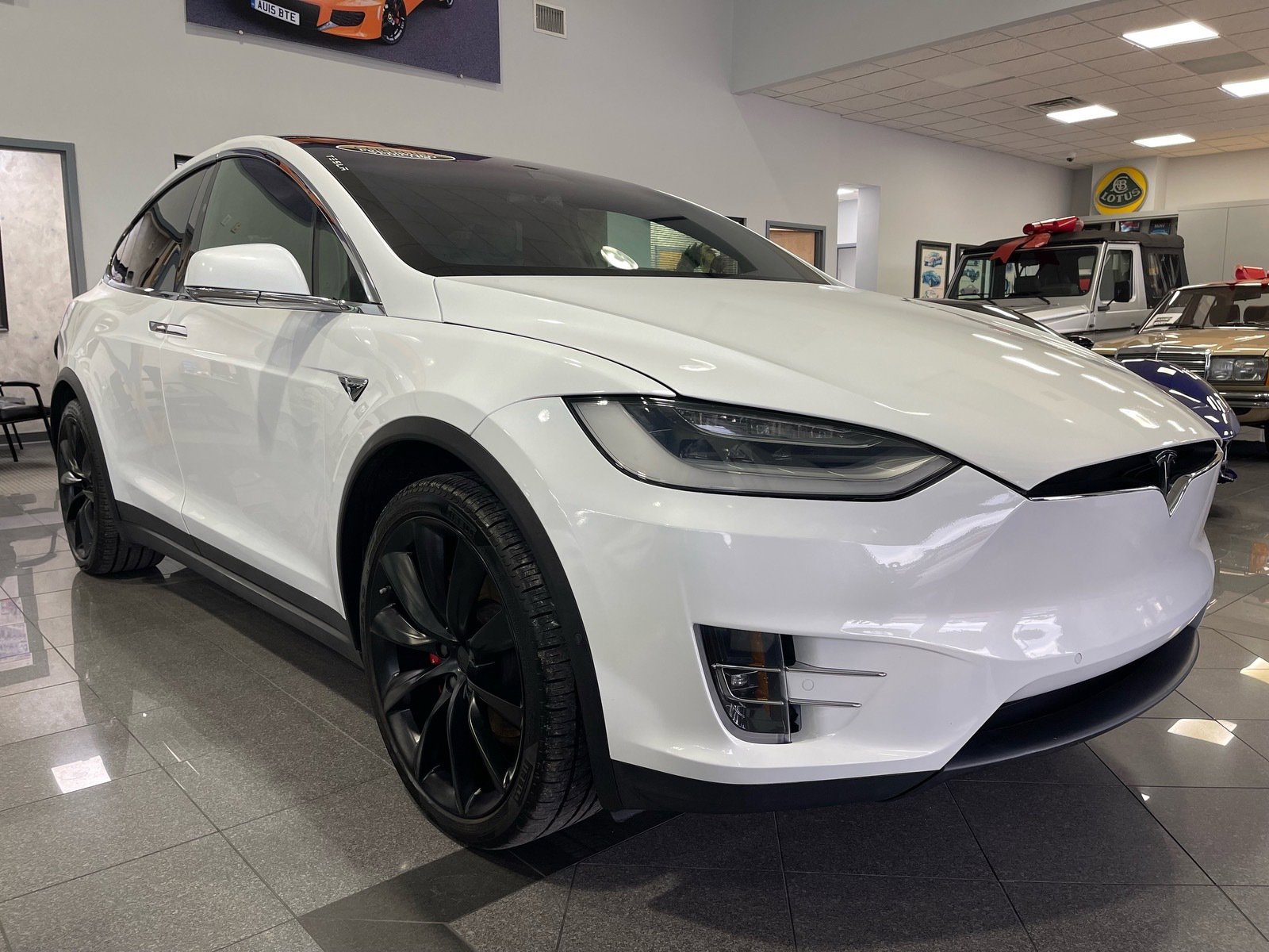 Used 2021 Tesla Model X Performance image 6