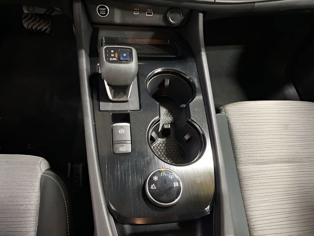 Used 2021 Nissan Rogue SV AWD/4WD image 18