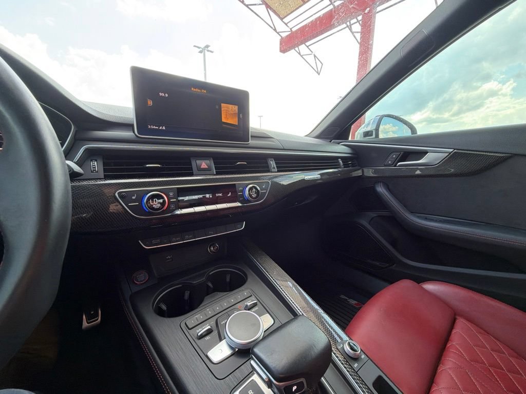 Used 2019 Audi S4 Premium Plus w/ Premium Plus Package AWD/4WD image 31