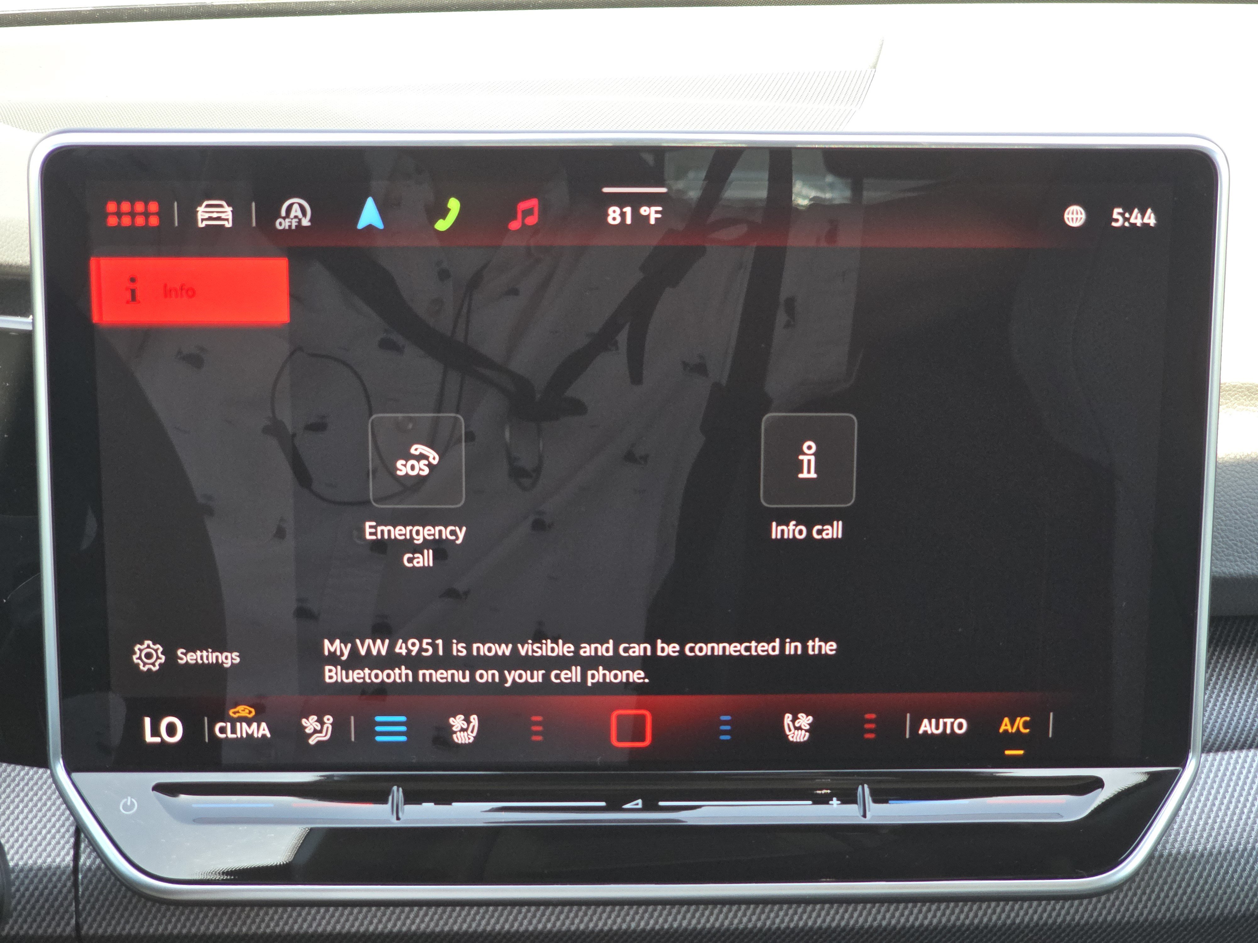 New 2026 Volkswagen GTI SE FWD image 14